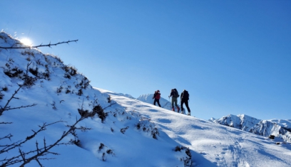 Bien s'équiper pour randonner en hiver