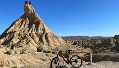 Récit de voyages : Bardenas, Aragon et côte Basque en VTT électrique