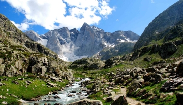 sejour-randonnee-pyrenees.jpg