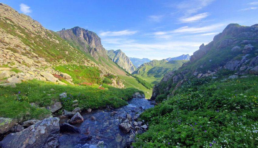 randonnee-vallee-ossau.jpg