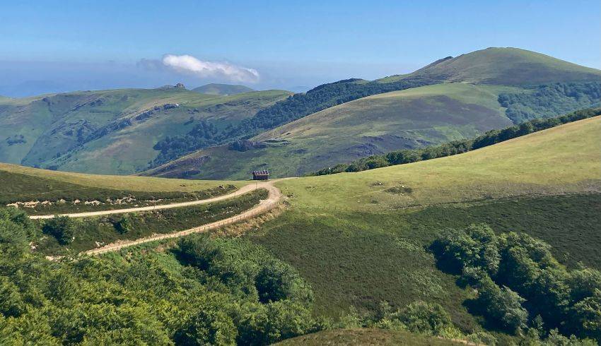 randonnee-pays-basque-facile.jpg
