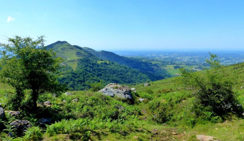 Traversee-Pays-Basque-VTTAE.jpg