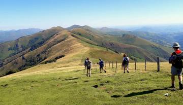 Rando-avec-un-guide-Pyrenees.jpg