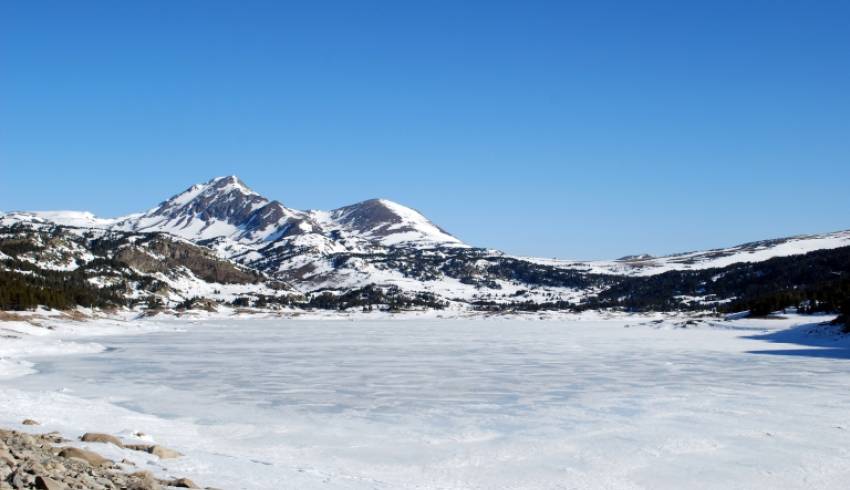 lac-bouillouses-hiver-.jpg