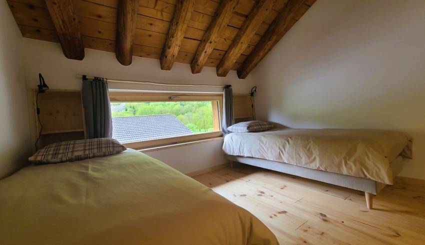 gite_chalet_pyrenees.jpg